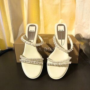 Dolce Vita Tinker Pearl Vanilla Heels